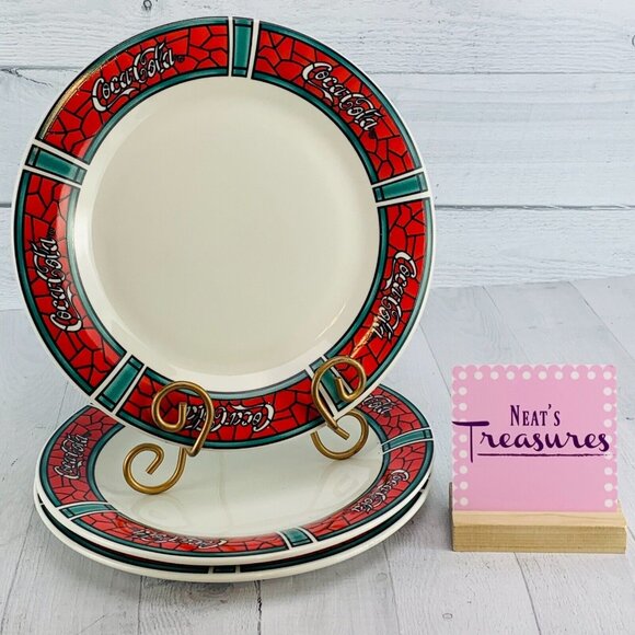 Gibson 1997 COCA COLA Traditions Red Stained Glass Stoneware Dinner Plates Set 3 - Picture 1 of 7